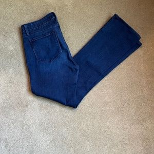LAST CHANCE....WILL BE GONE BY MONDAY....Paige jeans-Manhatten style